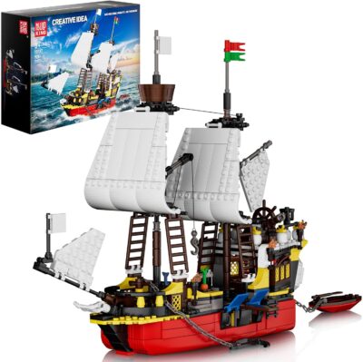 Mould King 10137 The Redbeard's Revenge Pirate Ship Building Block